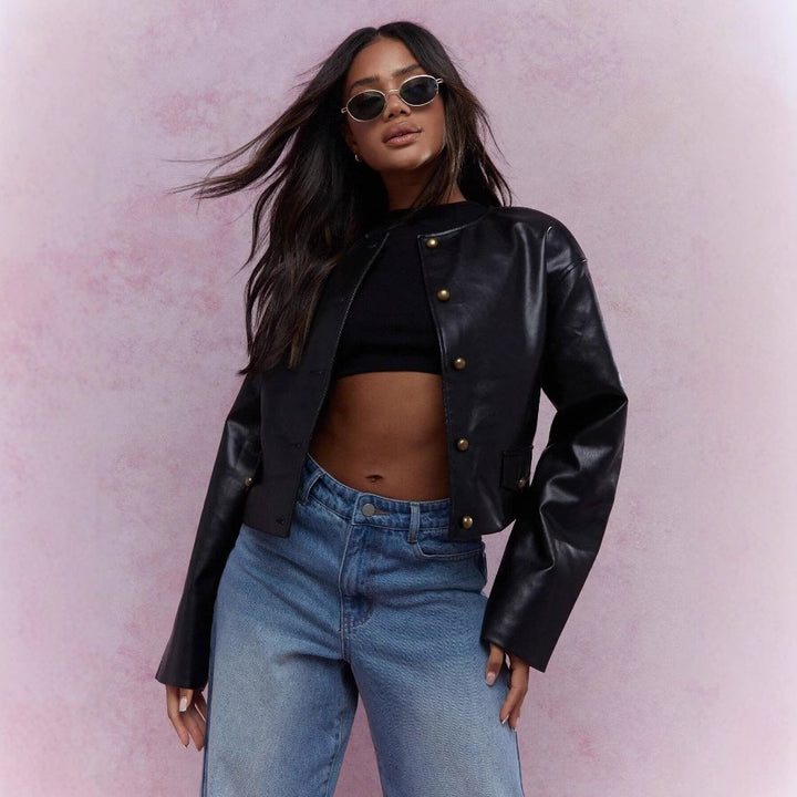 Damen Kunstlederjacke mit glänzendem Finish und dekorativen Knöpfen Drune