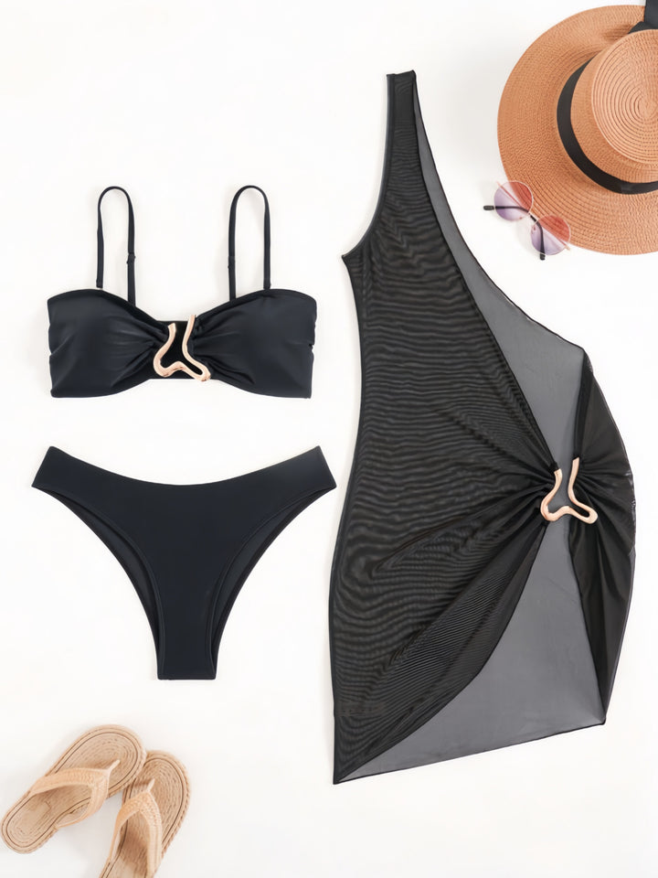 Damen Triangel-Bikini mit innovativem Wickelschnitt und passender Strandrobe Drune