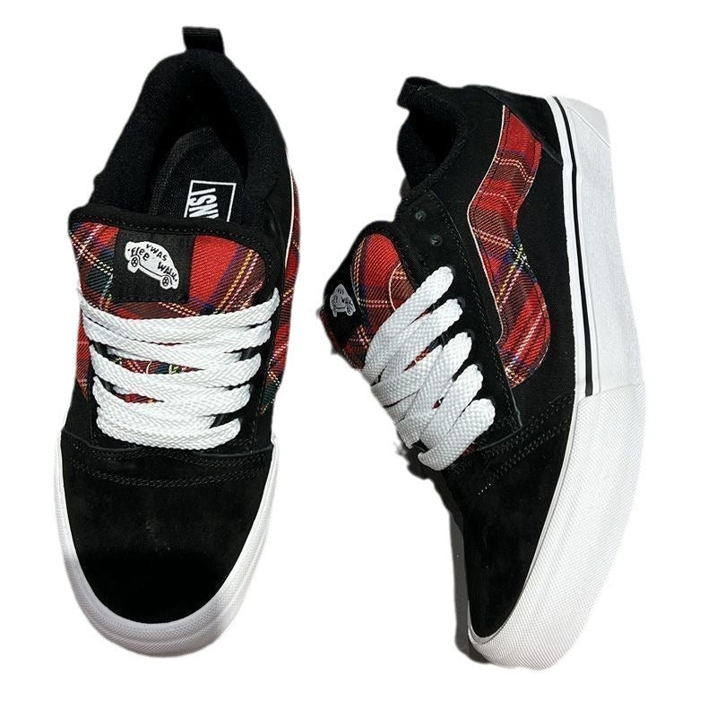 Damen Sneakers mit kariertem Obermaterial und robustem Veloursleder Drune