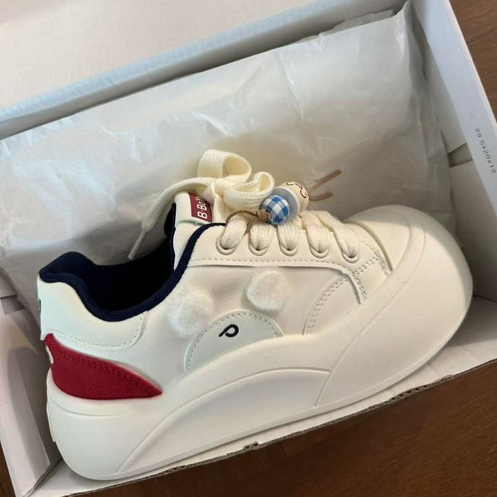 Damen Sneakers mit verspielten Details und einzigartigen Applikationen Drune