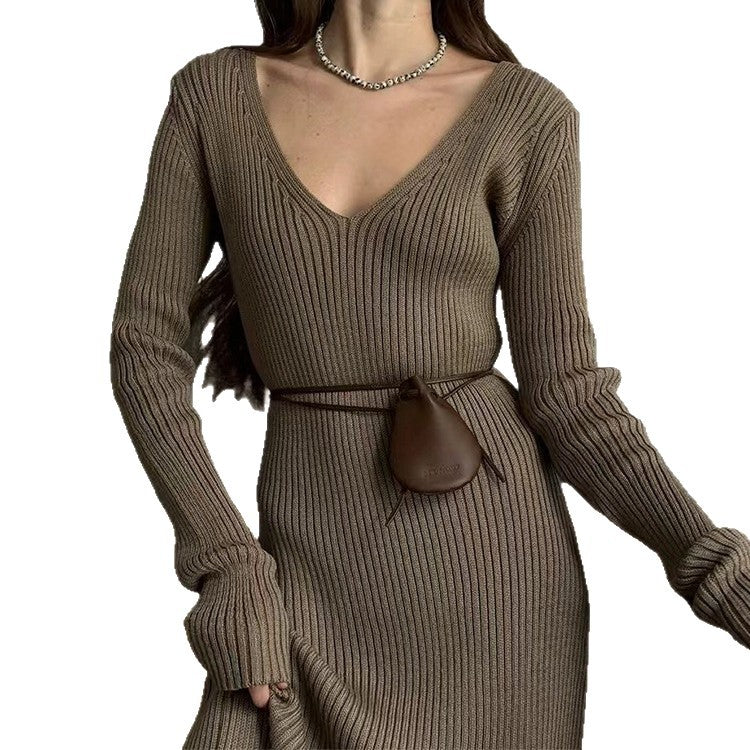Damen Langarm-Strickkleid mit tiefem V-Ausschnitt und figurbetonter Silhouette Drune