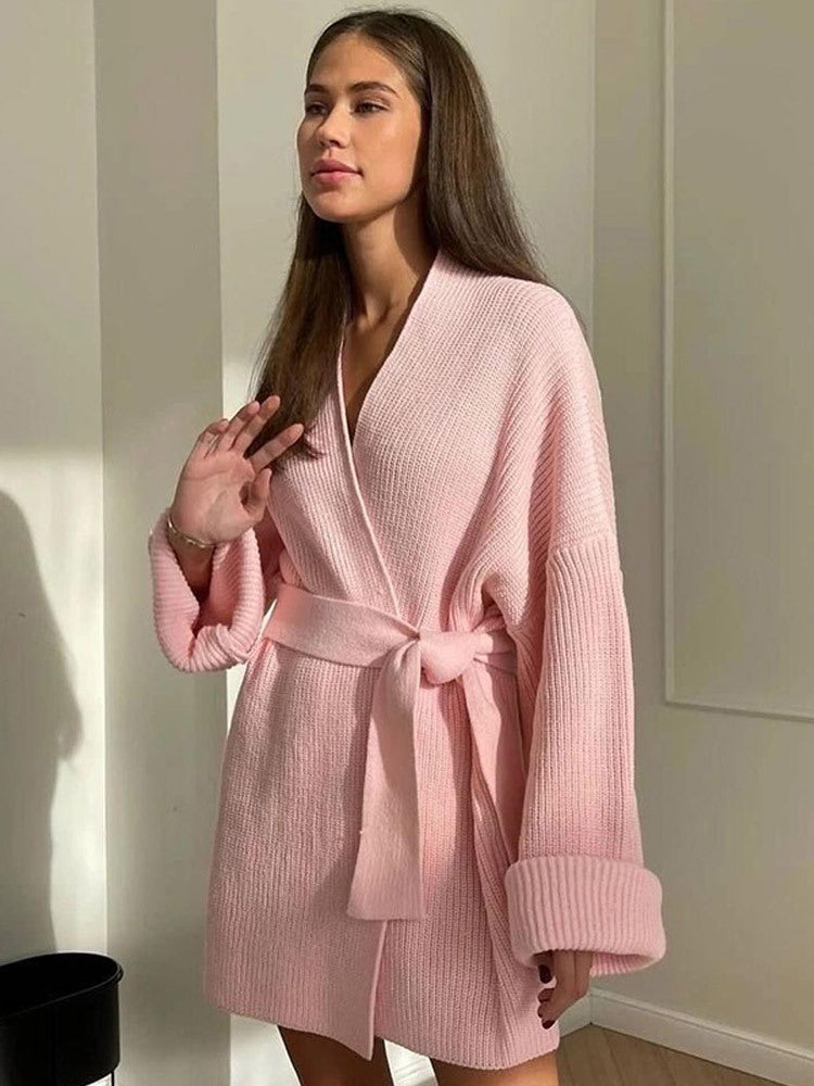 Damen Luxuriöse Strickjacke mit Gürtel Drune