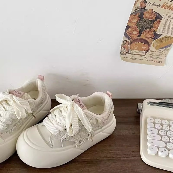 Damen Sportliche Sneaker mit floralem Design und bequemer Sohle Drune