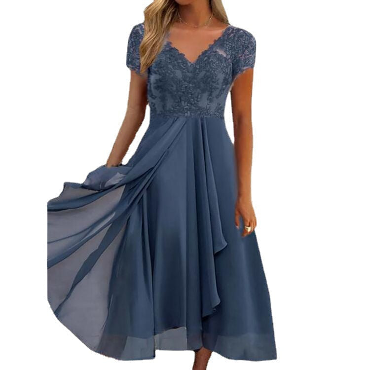 Damen Maxikleid mit elegantem Spitzeneinsatz und fließendem Rock Drune