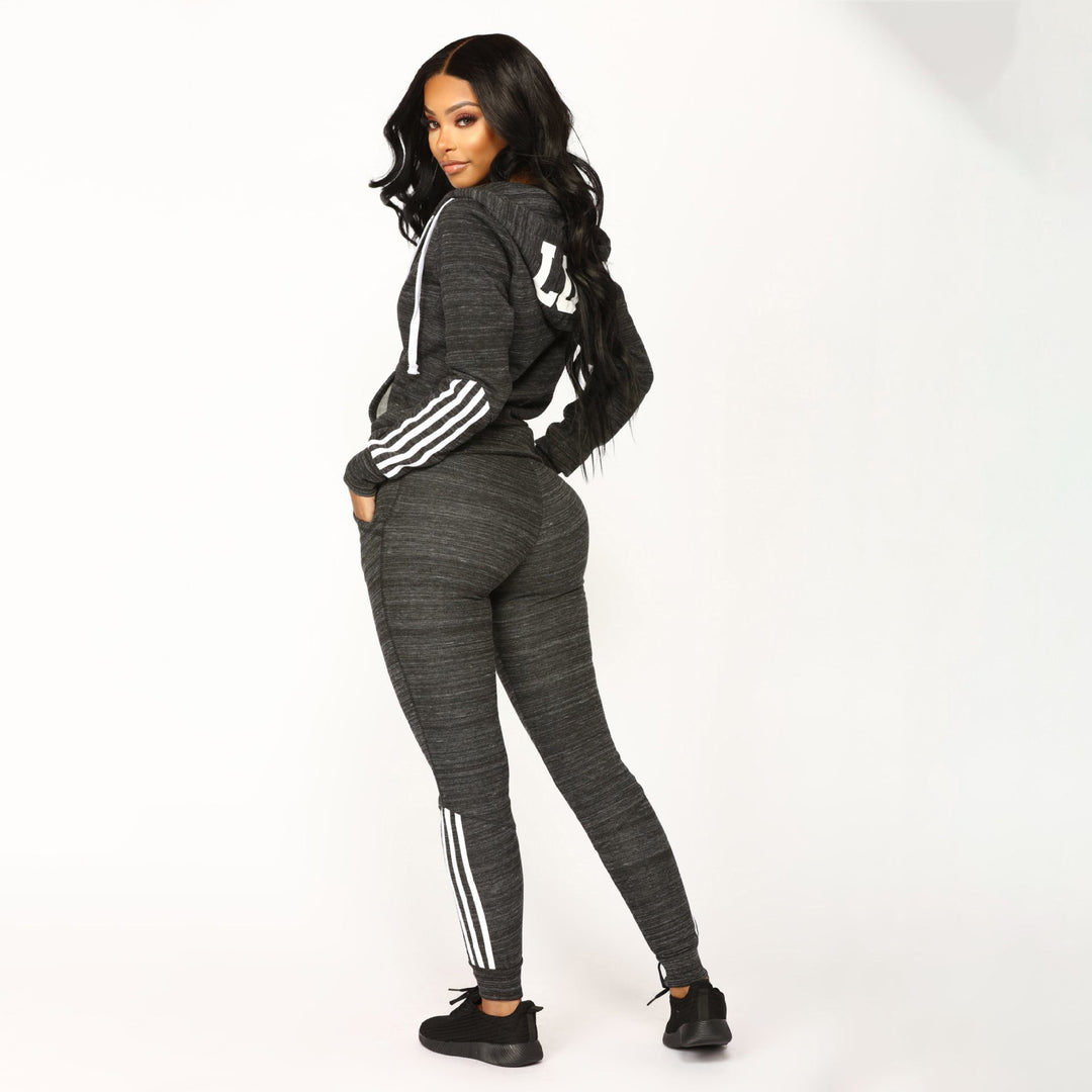 Damen sportlicher Fleece-Jogginganzug mit schmaler Passform Drune