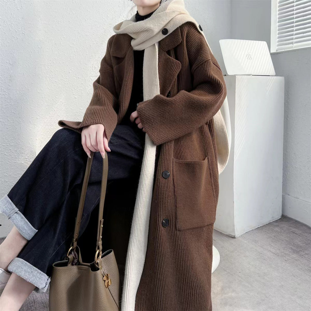 Damen Eleganter langer Mantel mit Gürtel und kontrastierenden Ärmeln Drune