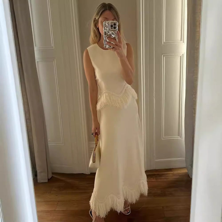 Damen Elegantes Maxikleid mit Fransenbesatz und feinem Saum Drune