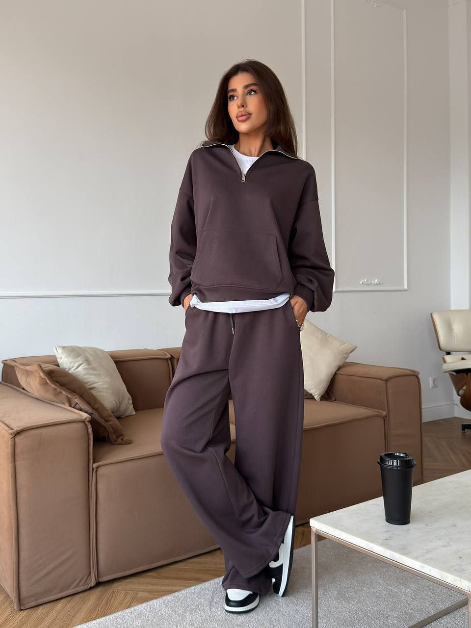 Damen sportlicher Pullover mit halbem Reißverschluss und weiten Hosen Drune