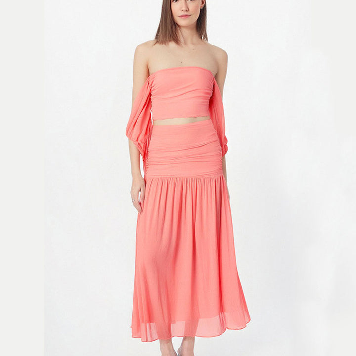 Damen Maxikleid mit elegantem Off-Shoulder Design und fließendem Stoff Drune