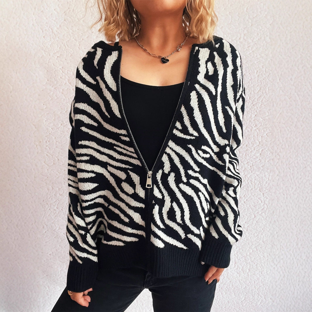 Damen modischer Cardigan mit auffälligem Tierdruck Drune