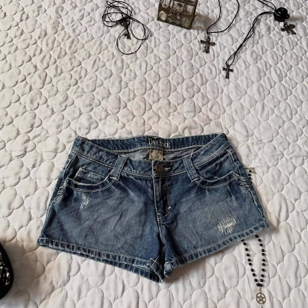 Damen Denim-Shorts mit distressed Details Drune