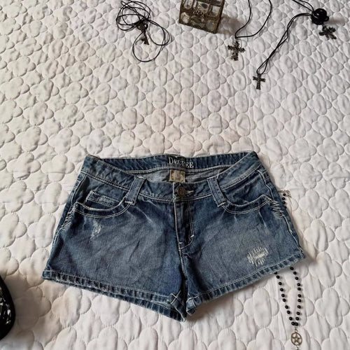 Damen Denim-Shorts mit distressed Details Drune