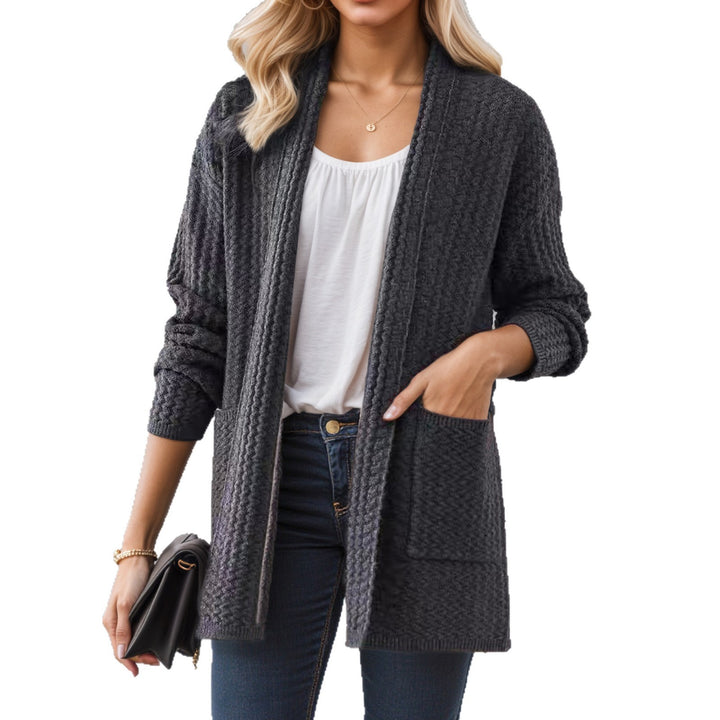 Damen Strickjacke mit modernen Zopfmustern und praktischen Taschen Drune