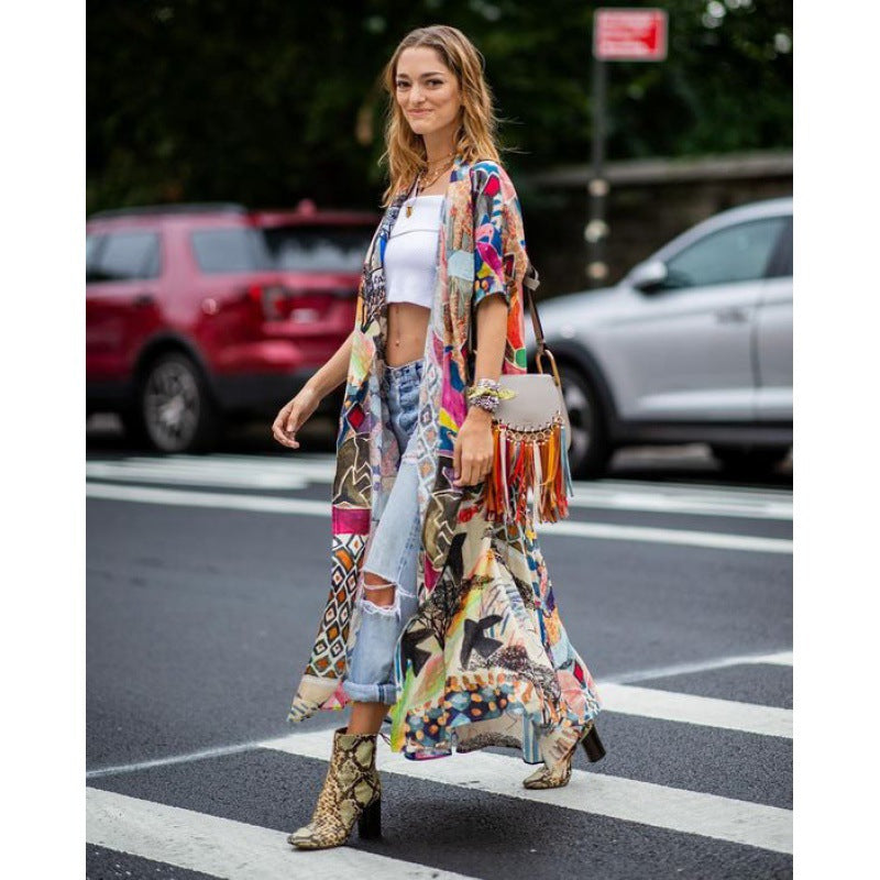 Damen Kimono mit buntem Patchwork-Design und fließendem Stoff Drune
