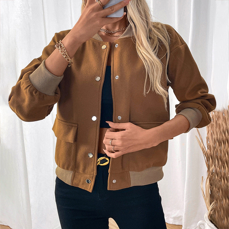 Damen sportliche Bomberjacke mit seitlichen Eingrifftaschen und Druckknöpfen Drune