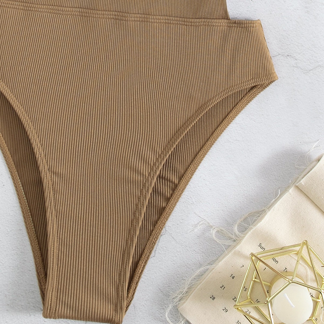 Damen Einteiler Badeanzug mit elegantem Schnitt und seitlichen Riemen Drune
