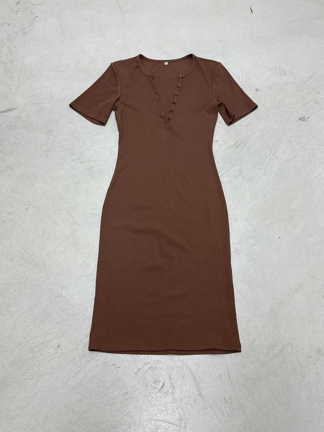 Damen figurbetontes Maxi-Kleid mit Knopfdetails und V-Ausschnitt Drune
