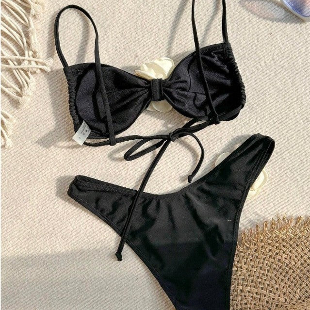 Damen Bandeau-Bikini mit floralen Details Drune