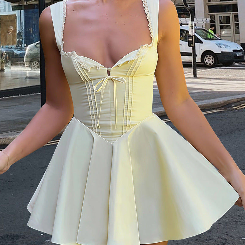 Damen Mini-Kleid mit Corsage und Rüschen Drune