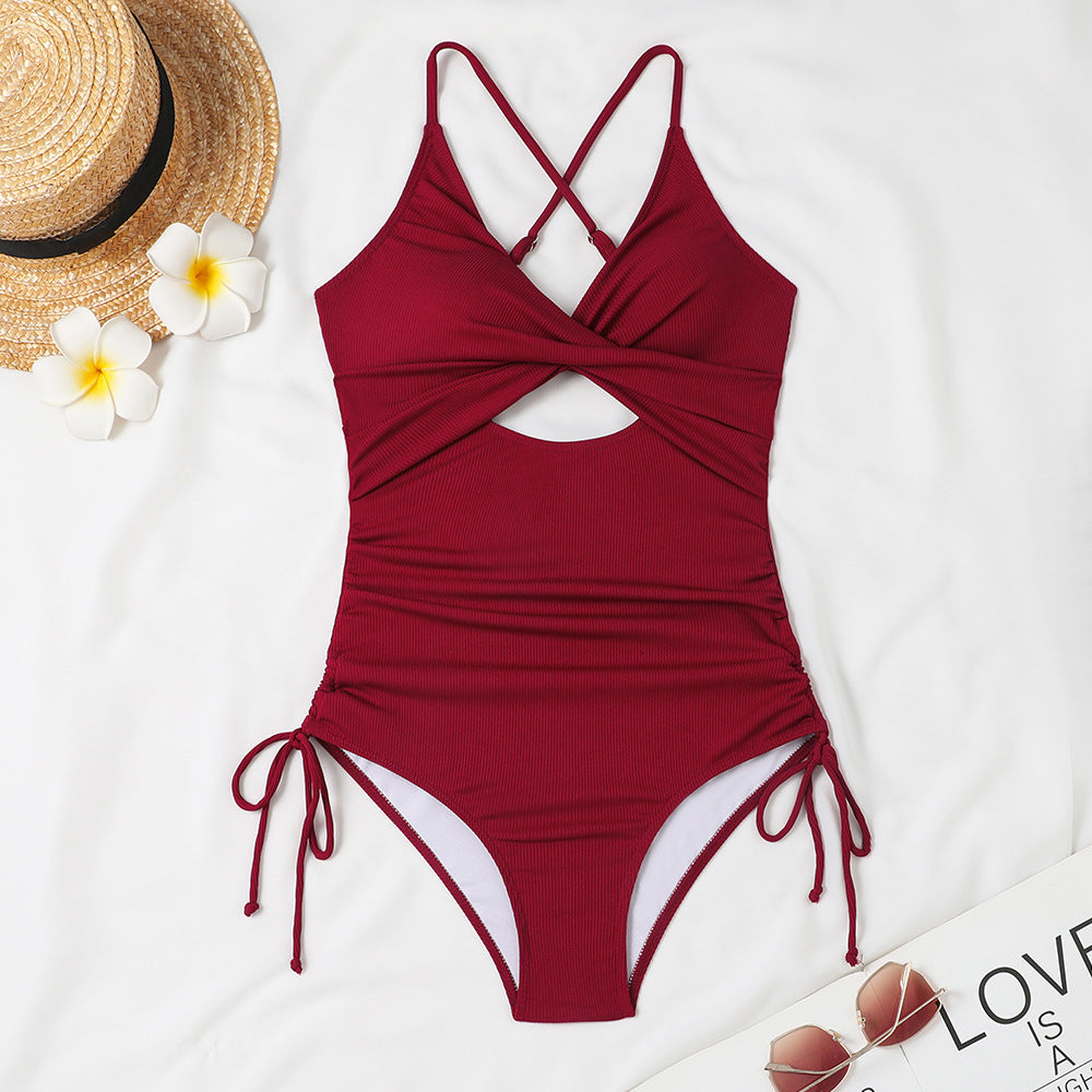 Damen Einteiler Badeanzug mit raffiniertem Wickeldesign und modischem Cut-Out Drune