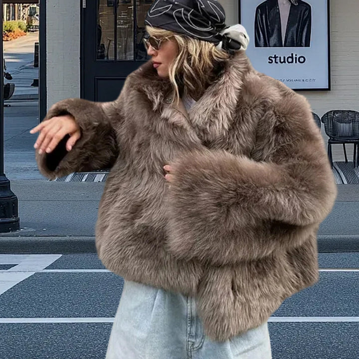 Damen Kunstpelzjacke mit voluminösen Ärmeln und luxuriösem Schnitt Drune