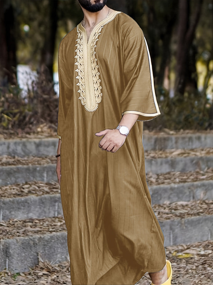 Herren traditioneller Kaftan mit kunstvollen Stickereien Drune