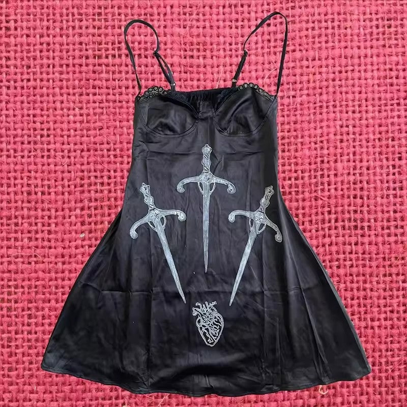 Damen Verspieltes Satin-Kleid mit Kunstgrafiken Drune