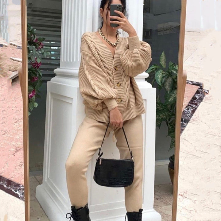 Damen Grobstrickjacke mit V-Ausschnitt und Knöpfen Drune