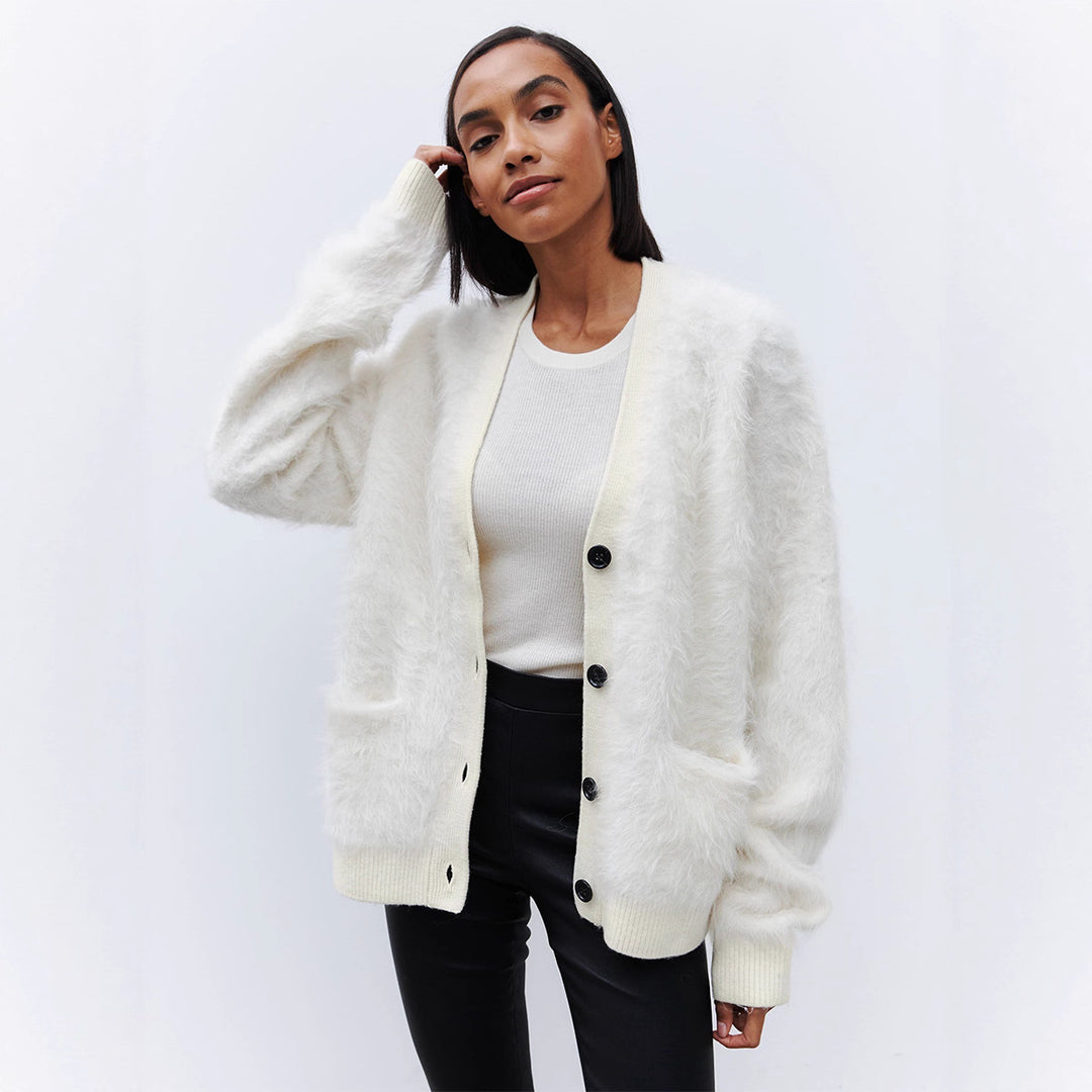 Damen Weicher Cardigan aus Mohair mit Knöpfen Drune