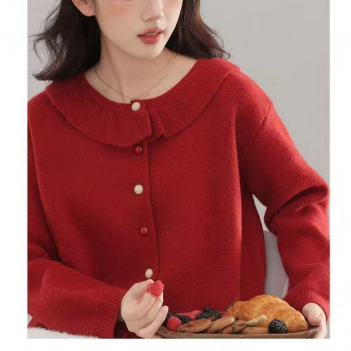 Damen Strickpullover mit romantischem Rüschenkragen und feinen Knopfdetails Drune