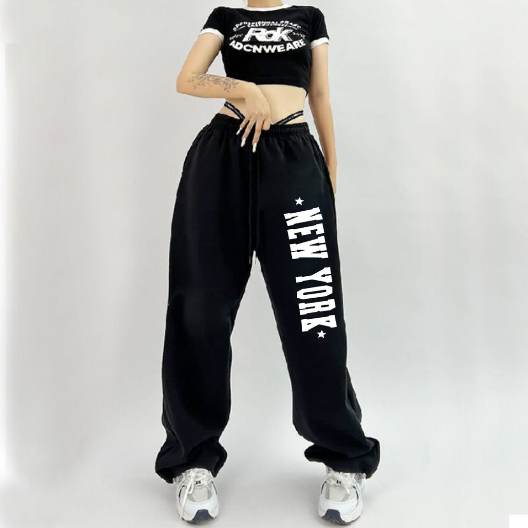 Damen Bequeme Sporthose mit praktischem Schnitt und Schriftzug Drune