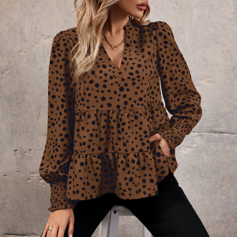 Damen luftige Bluse mit Rüschendetails und Punkten Drune