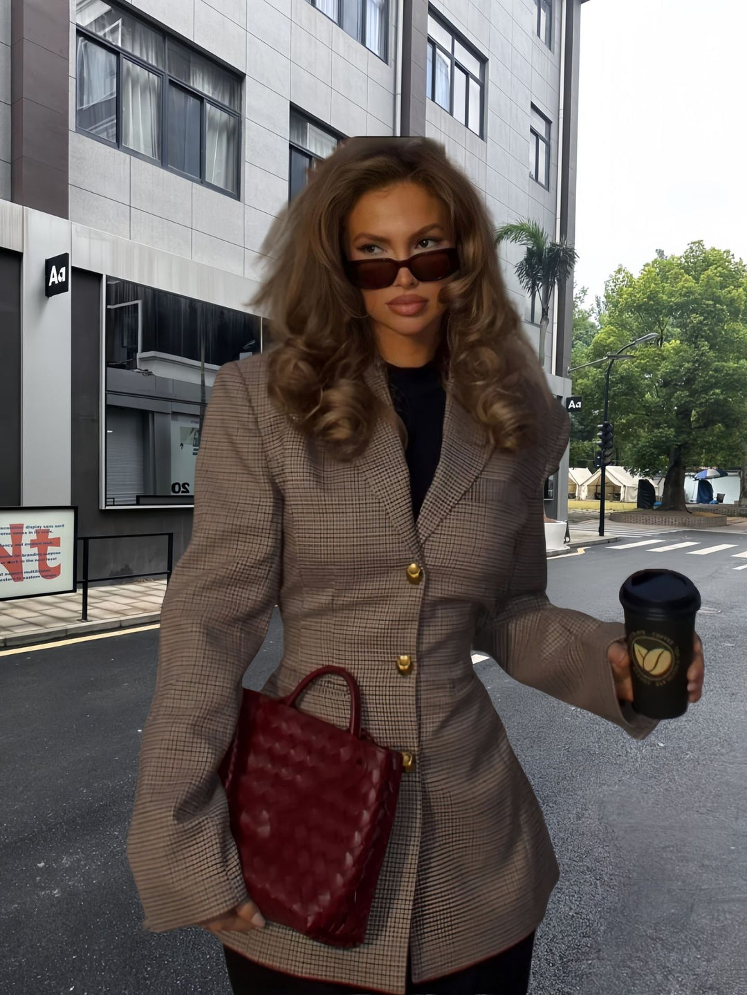 Damen Elegante Karojacke mit strukturiertem Schnitt und Goldknöpfen Drune