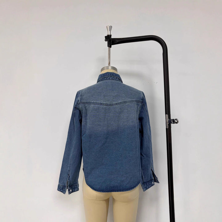 Damen lässige Denim-Bluse mit aufgesetzten Taschen und leicht tailliertem Schnitt Drune