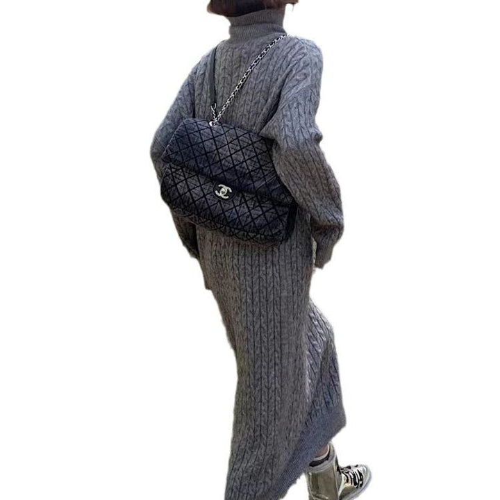 Damen Strickkleid mit strukturiertem Zopfdesign und hohem Kragen Drune