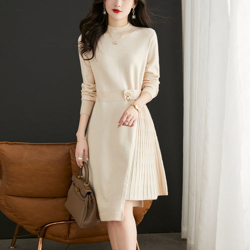 Damen elegantes Strickkleid mit Plissee und kontrastierenden Details Drune