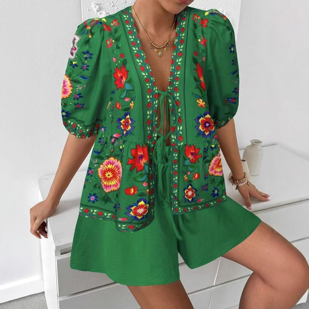 Damen Blusenshirt mit buntem Blumenmuster und lockerer Passform Drune