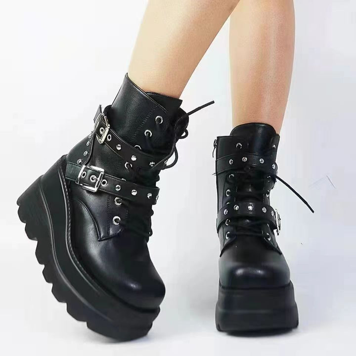 Damen nan knöchelhohe Punk-Plateau-Bikerstiefelette mit doppelten Zierriemen und markanter Profilsohle Drune