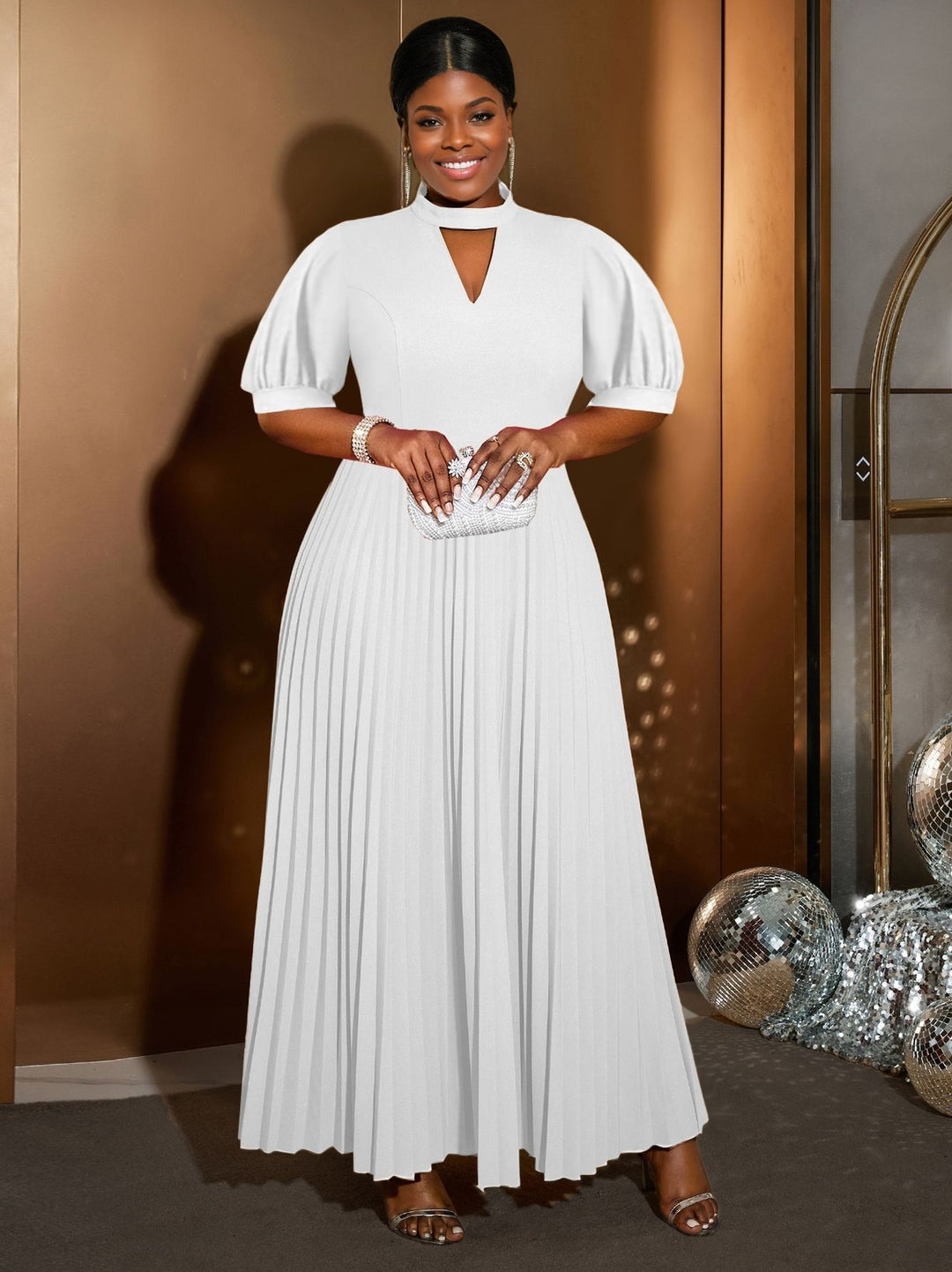 Damen Elegantes Maxikleid mit plissiertem Rock und Schlüsselausschnitt Drune