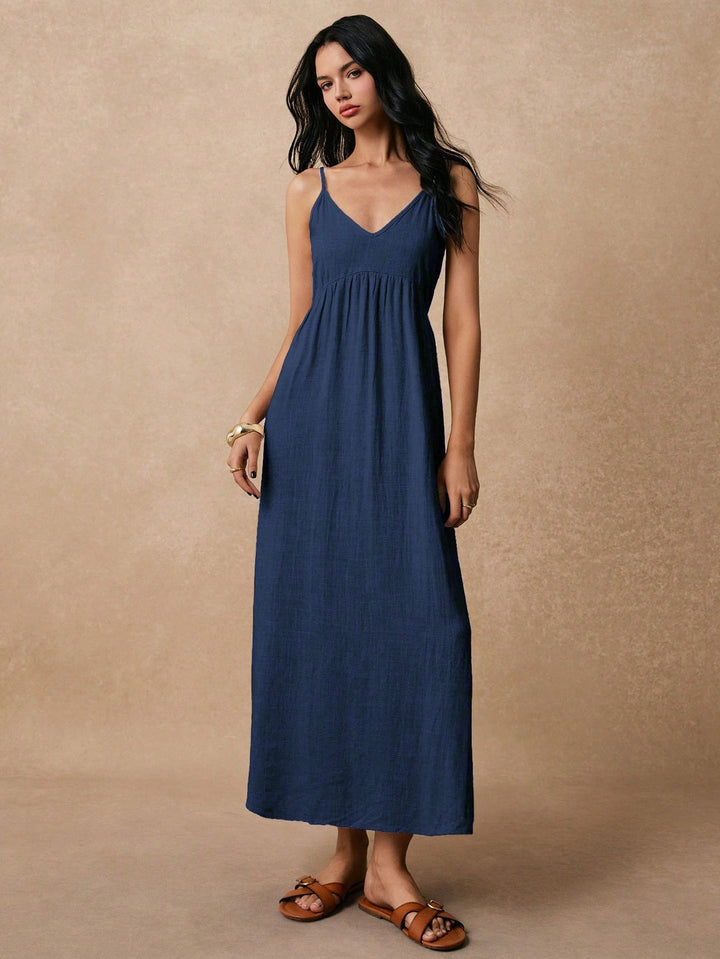 Damen Maxikleid mit feinen Spaghettiträgern und leichtem, atmungsaktivem Material Drune