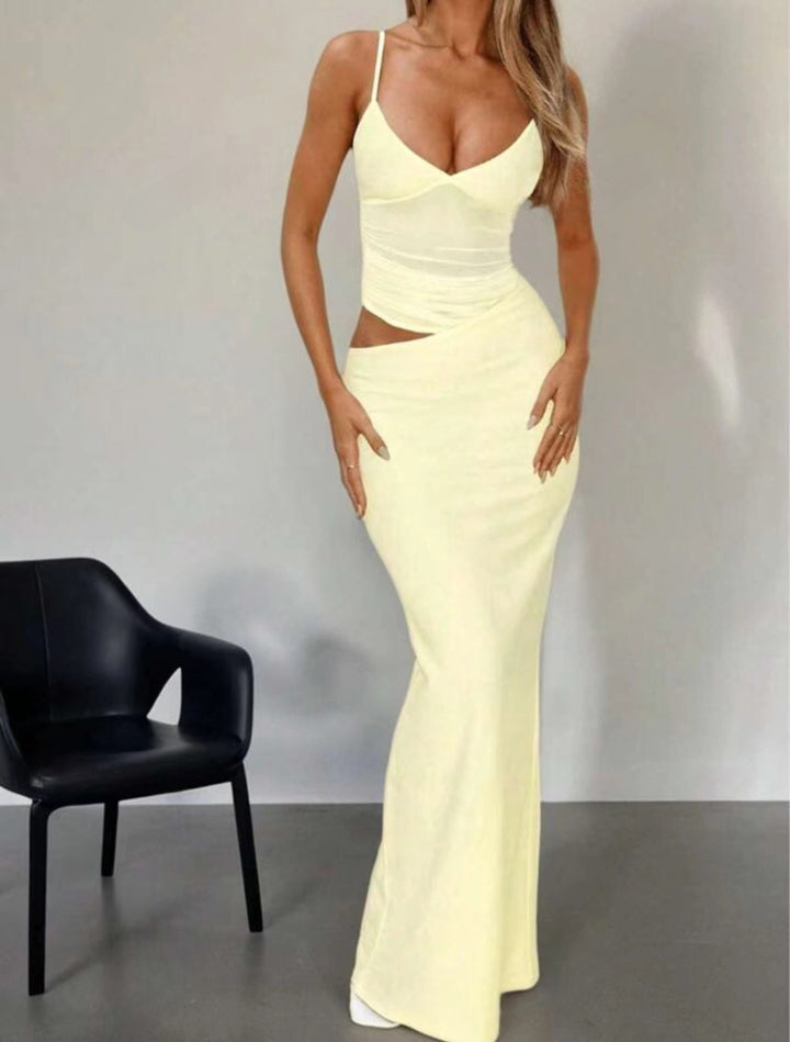 Damen Elegantes Langarm-Maxikleid mit transparentem Detail und figurbetontem Schnitt Drune
