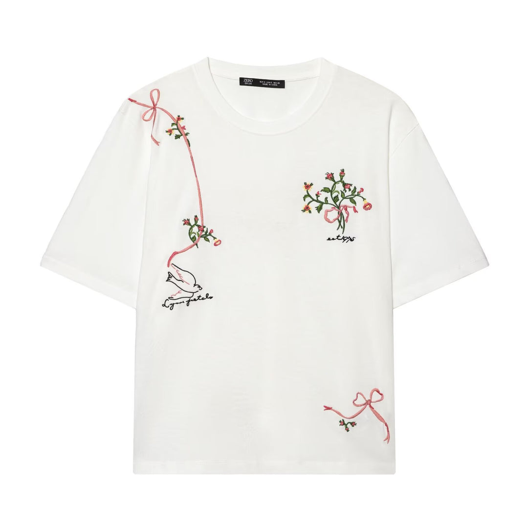 Damen T-Shirt mit feiner Stickerei und einzigartigen Drucken Drune