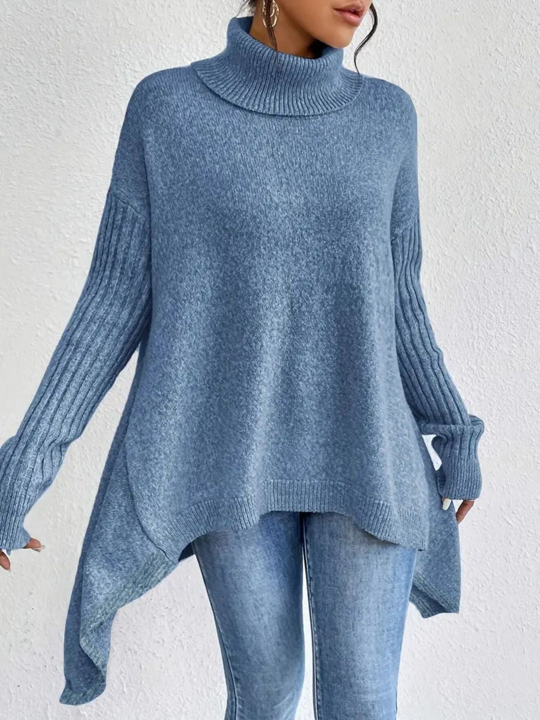 Drune | Rollkragenpullover Übergröße Passform Wollstrick Asymmetrischer Saum Gerippte Ärmel