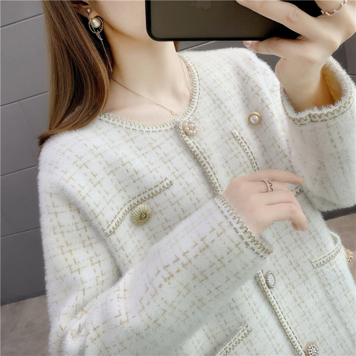 Damen elegante Strickjacke mit Perlenschmuck Drune
