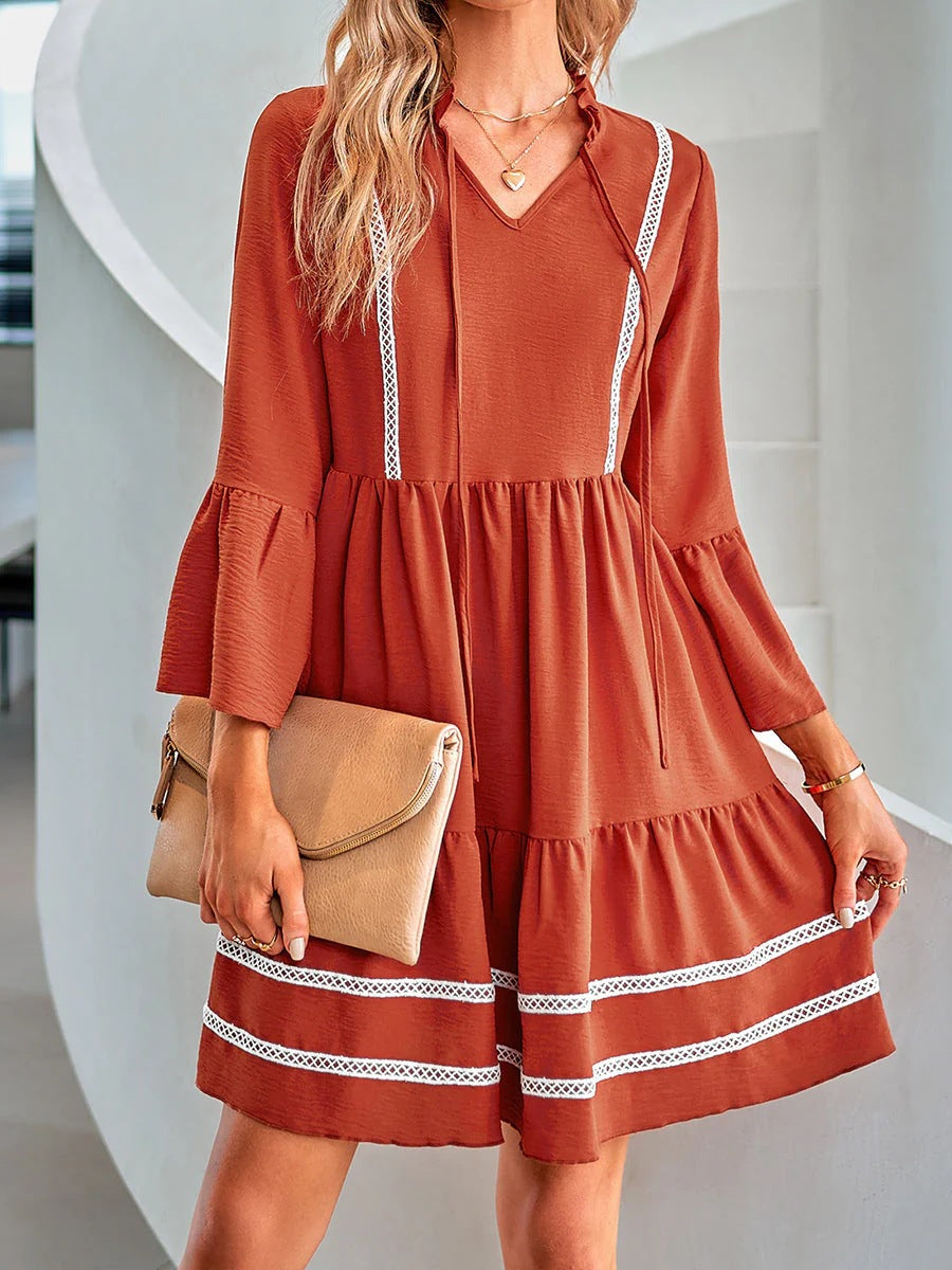 Damen Freizeitkleid mit weitem Schnitt und dekorativen Rüschen Drune