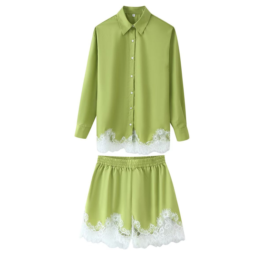 Damen nan zweiteiliges Satin-Pyjama-Set mit Hemdbluse, Gummibund-Shorts und Spitzenbesatz Drune