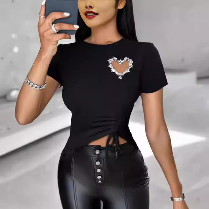 Damen figurbetontes T-Shirt mit Herzausschnitt und Raffung Drune