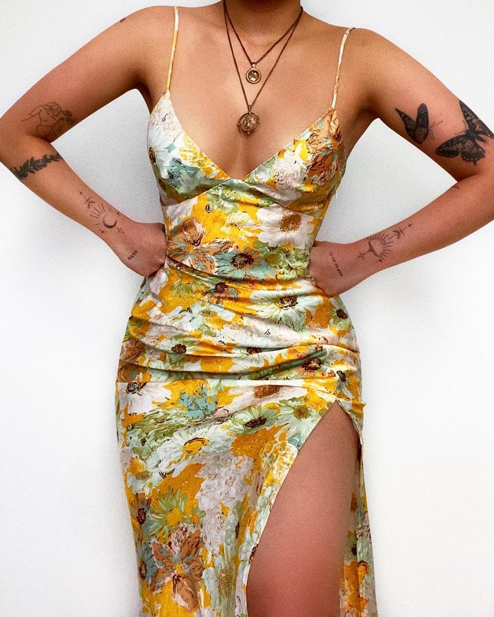 Damen Maxikleid mit tiefem V-Ausschnitt und elegantem Schlitz Drune