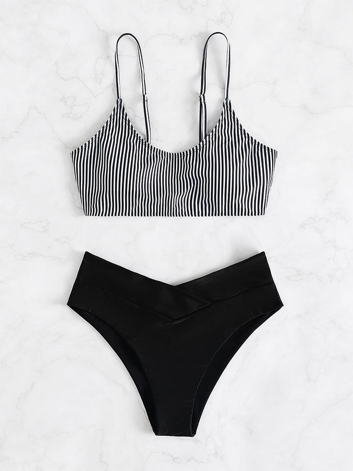 Damen Triangel-Bikini-Set mit modischem gestreiftem Oberteil und hochgeschnittenem Höschen Drune
