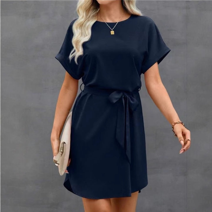Damen Kurzarm Kleid mit Taillengürtel und lässigem Schnitt Drune